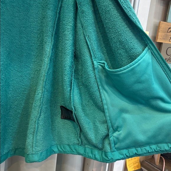 The North Face Turquoise Fleece Jacket - Picture 4 of 7